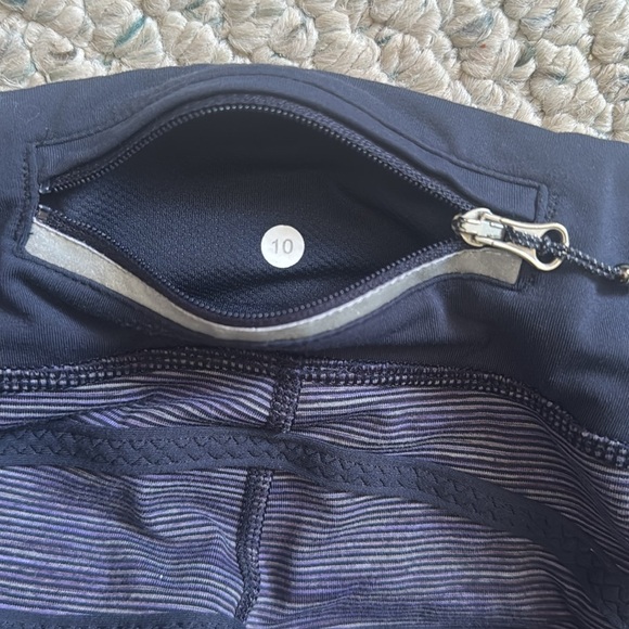 Lululemon Athletica Navy and Purple Striped Leggings - Picture 5 of 5
